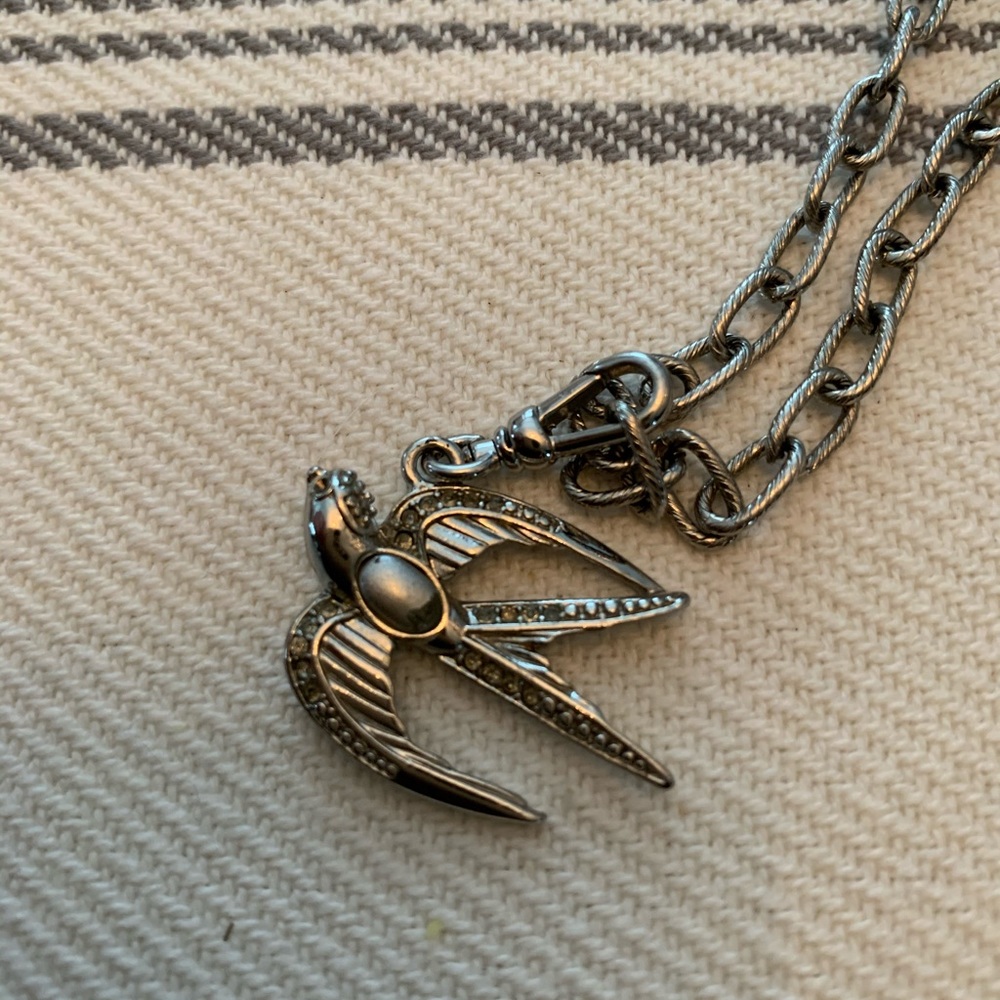 Chloe & Isabel silver bird necklace